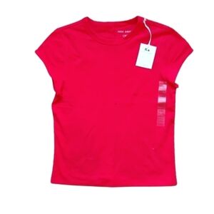 NWT Free Assembly T Shirt Size M Red Cap Sleeve Lightweight